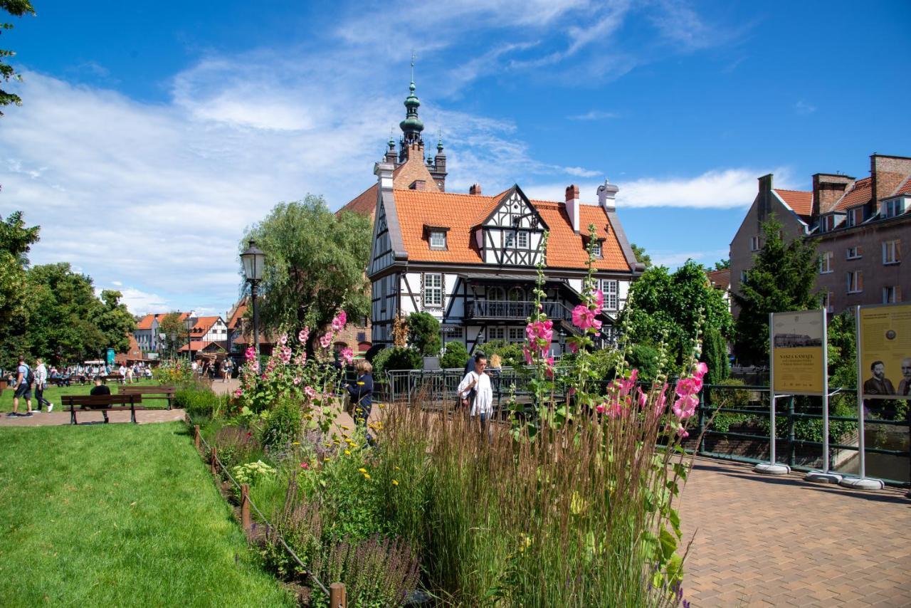 Maya'S Flats & Resorts 61 - Most Milosci Gdańsk Exterior foto